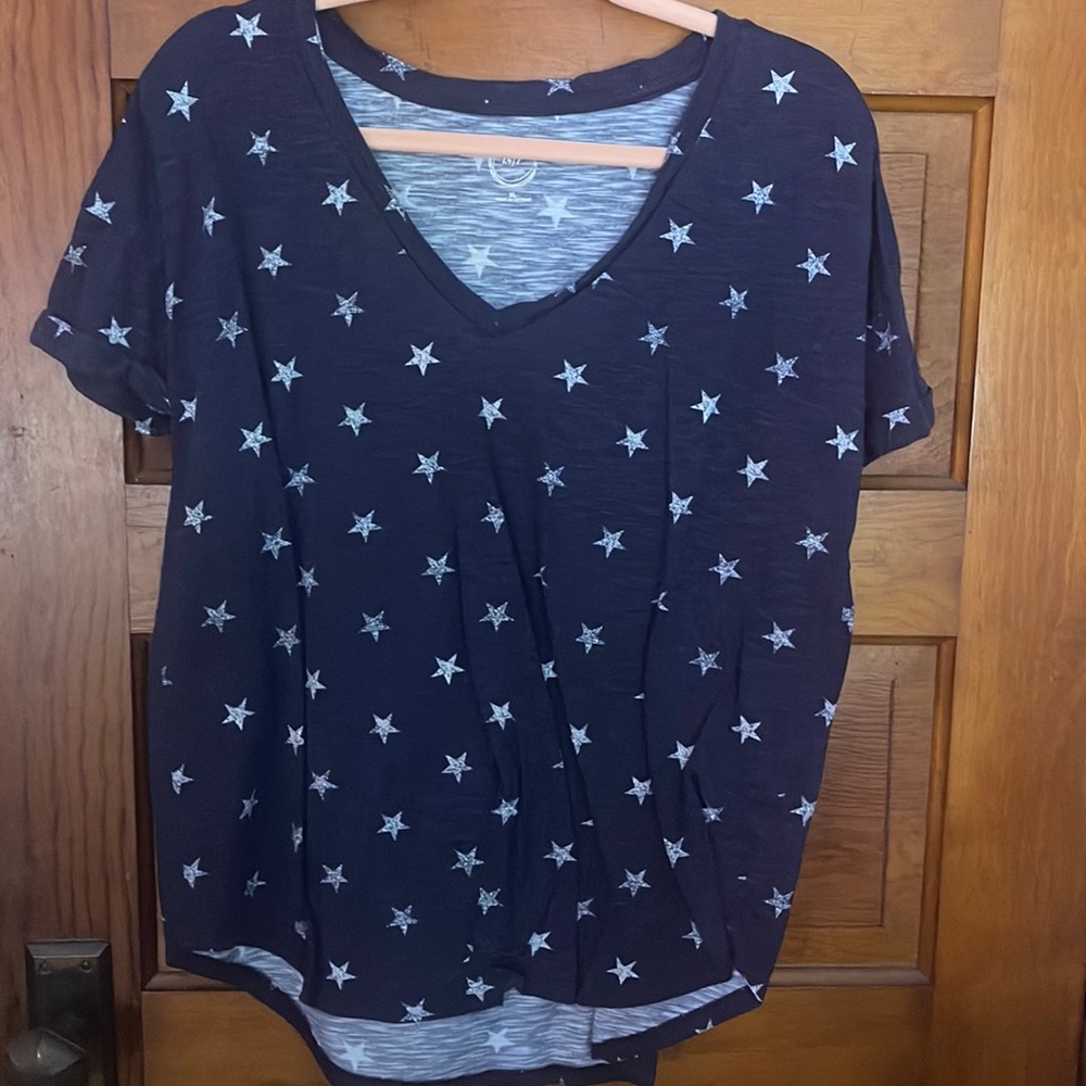 Star t-shirt.